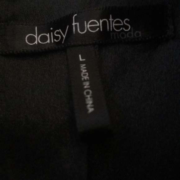 FINAL MARKDOWN Girls Daisy Fuentes Faux Fur Vest Large - Picture 2 of 4